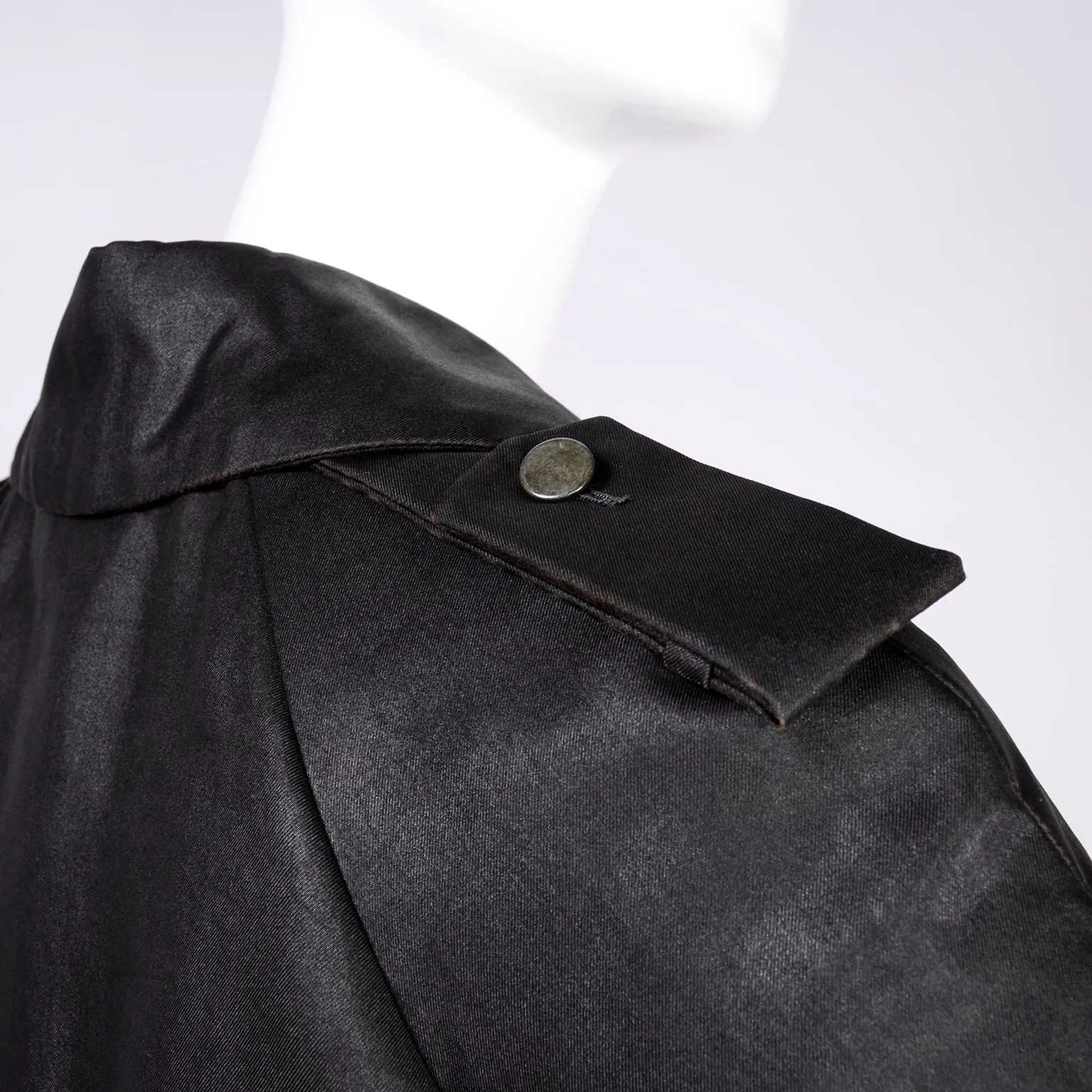 Alber Elbaz Lanvin Spring Summer 2006 Runway Black Silk Trench Coat