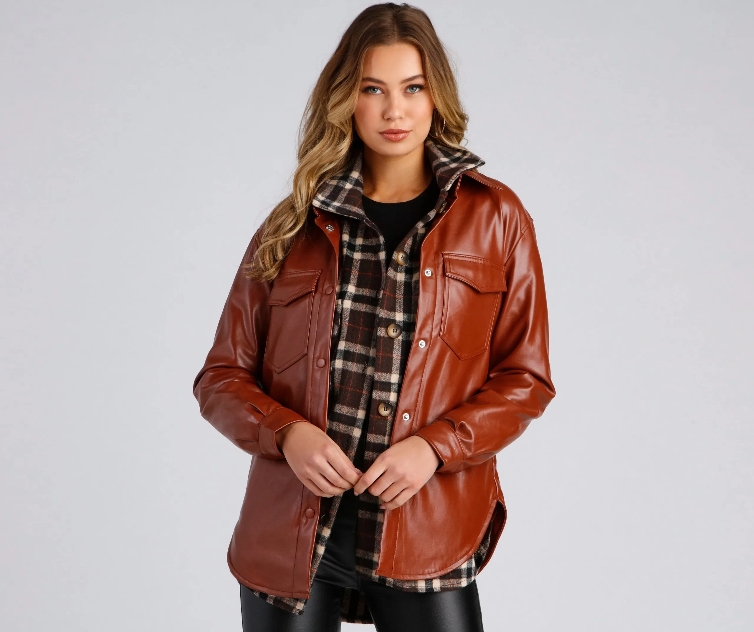 Casual-Chic Mood Faux Leather Shacket