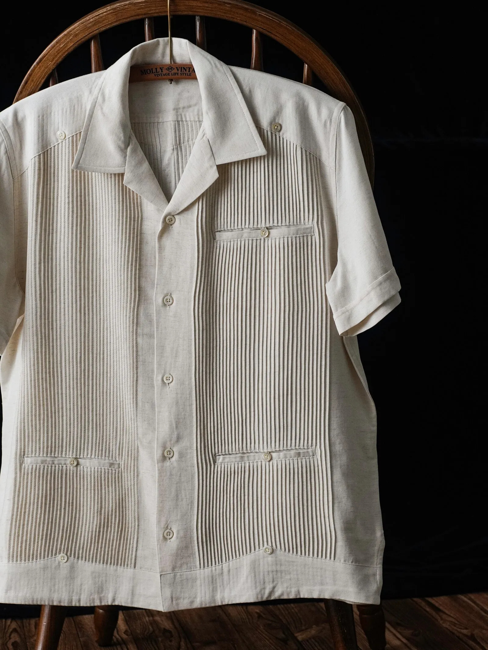 Men's Pleated Line Guayabera Shirt