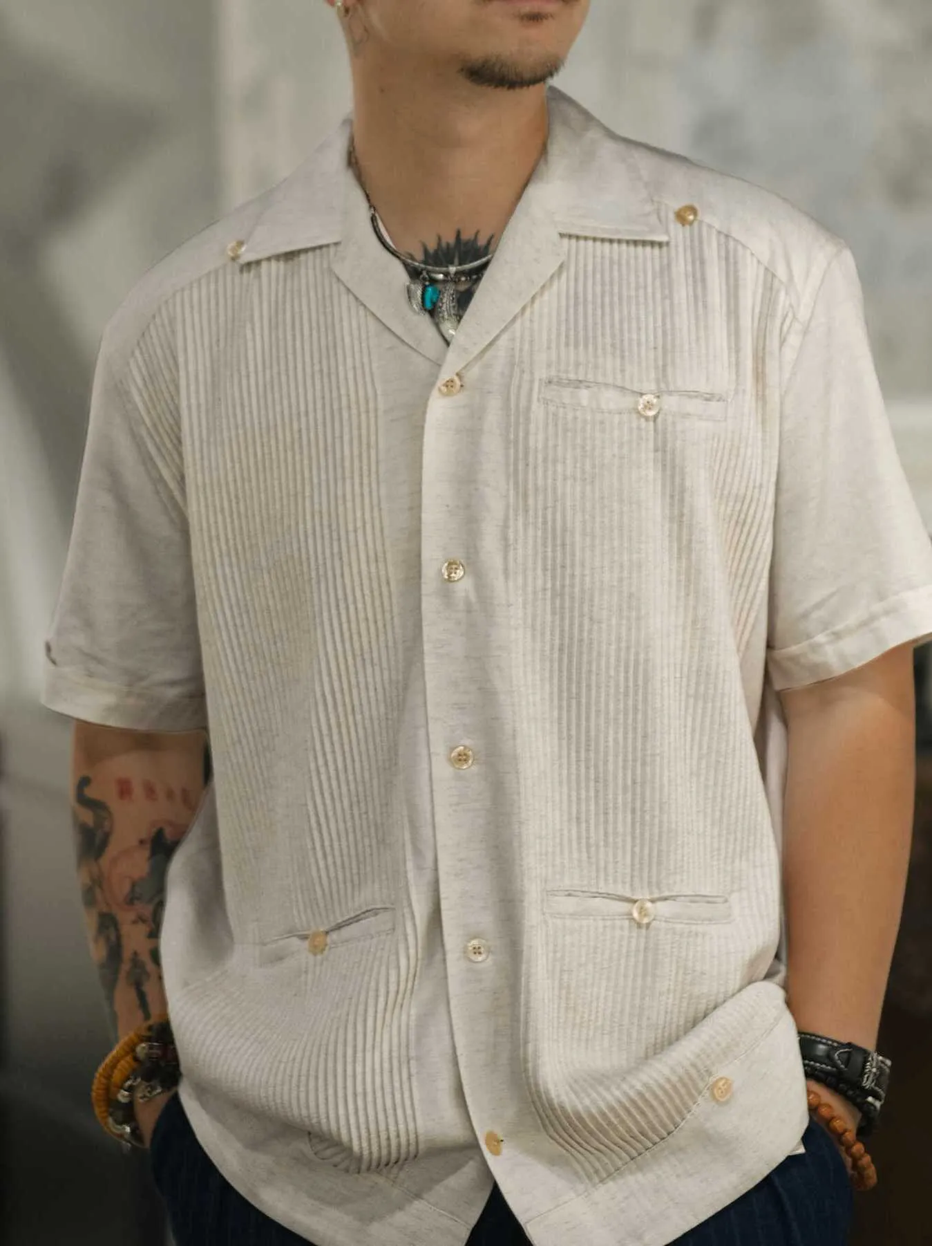 Men's Pleated Line Guayabera Shirt