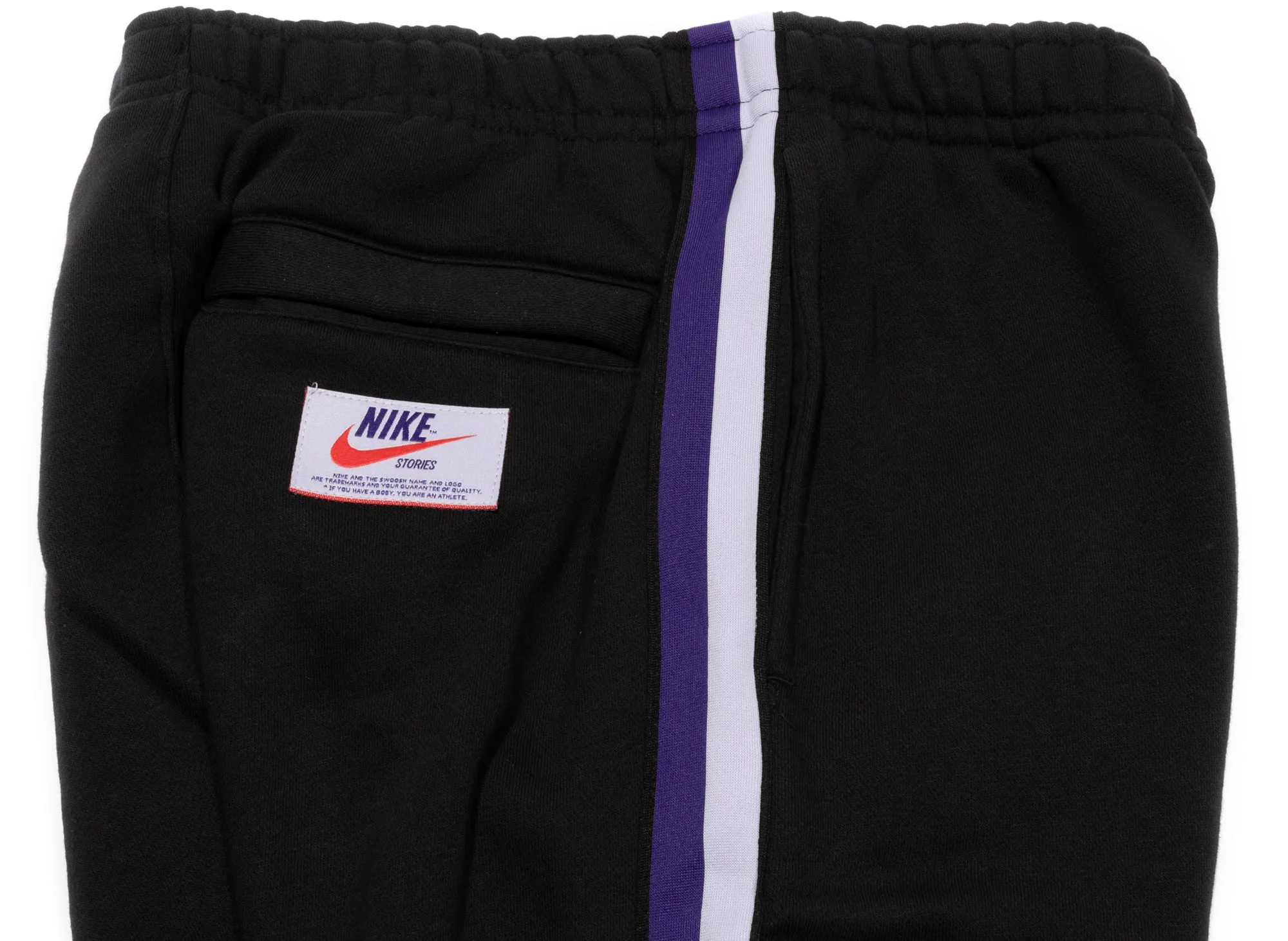 Nike Sportswear Club Stories Pants in Black