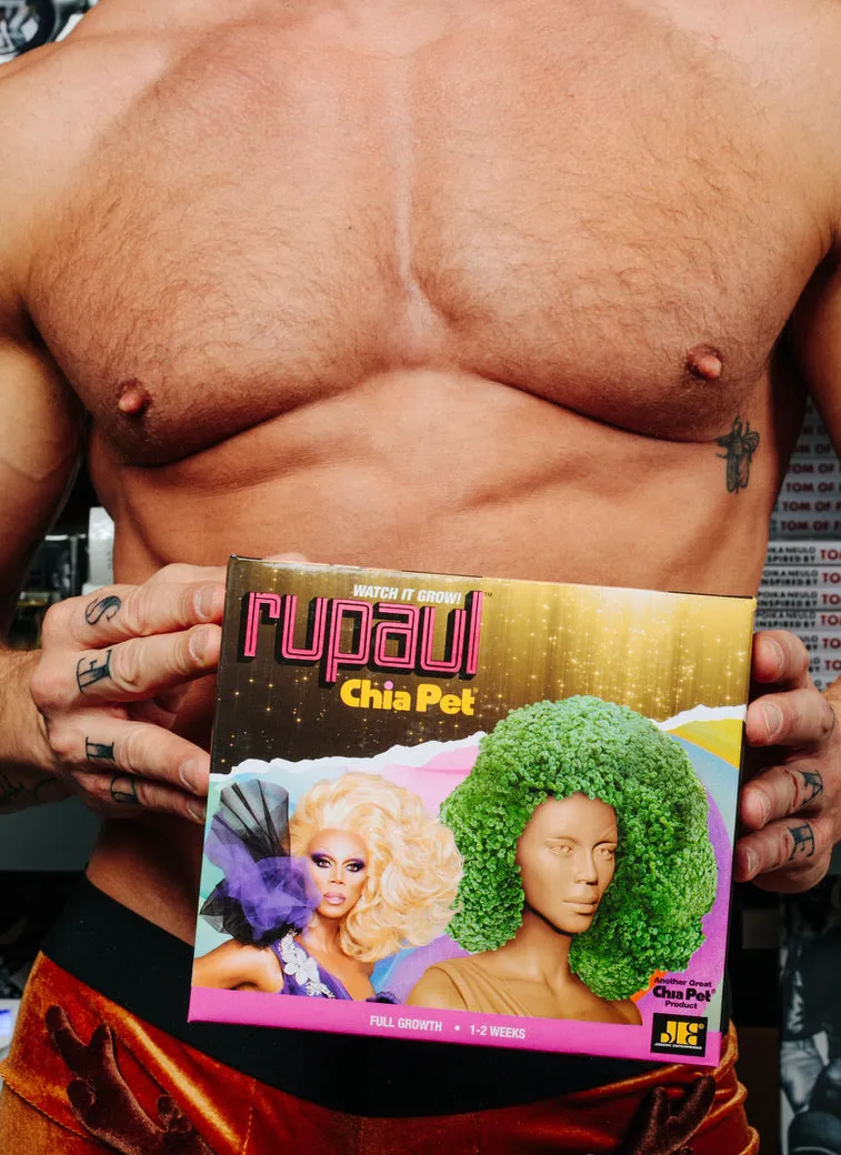 RUPAUL CHIA PET