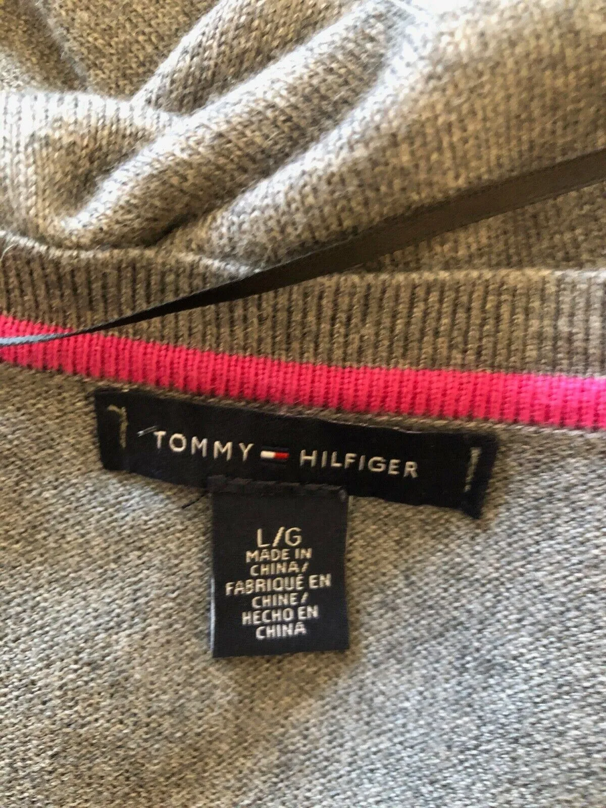 Tommy Hilfiger Mens Cotton Blend  V Neck Argyle Jumper Size L