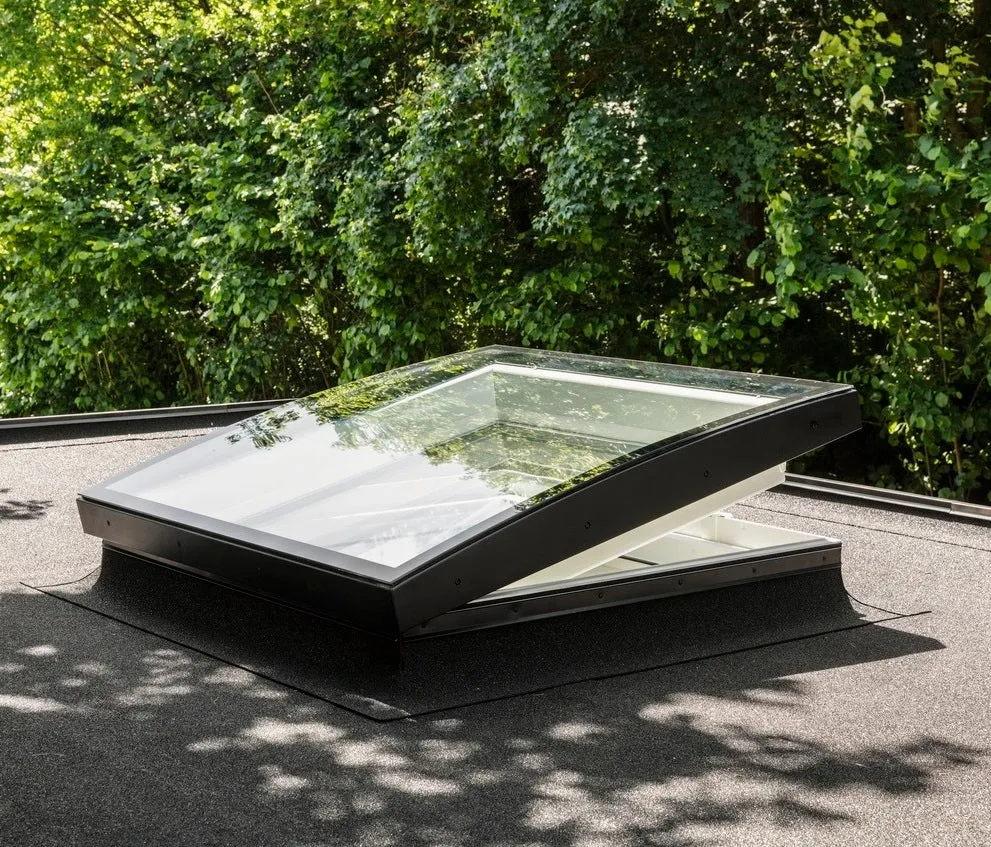 VELUX CVU 090060 1093 INTEGRA® SOLAR Curved Glass Rooflight Package 90 x 60cm (Including CVU Double Glazed Base & ISU Curved Glass Top Cover)